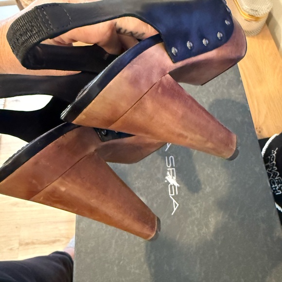 Via Spiga Black Leather studded Slingback Heels - Picture 3 of 6